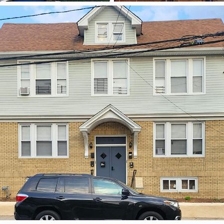 Ooohlala! 2 Beds And 2 Full Baths W/Free Parking Leilighet Newark Eksteriør bilde