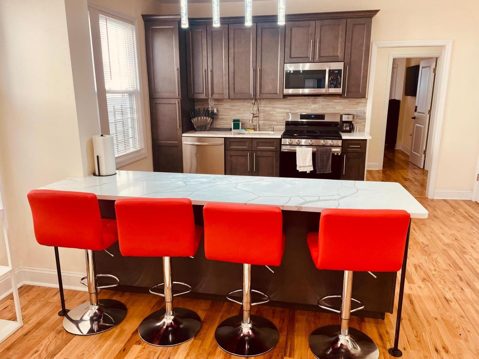 Ooohlala! 2 Beds And 2 Full Baths W/Free Parking Leilighet Newark Eksteriør bilde