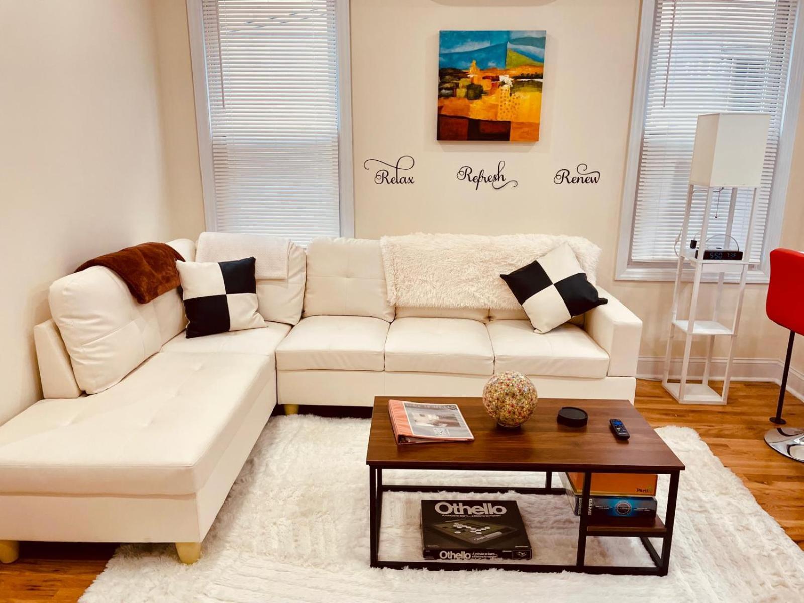 Ooohlala! 2 Beds And 2 Full Baths W/Free Parking Leilighet Newark Eksteriør bilde